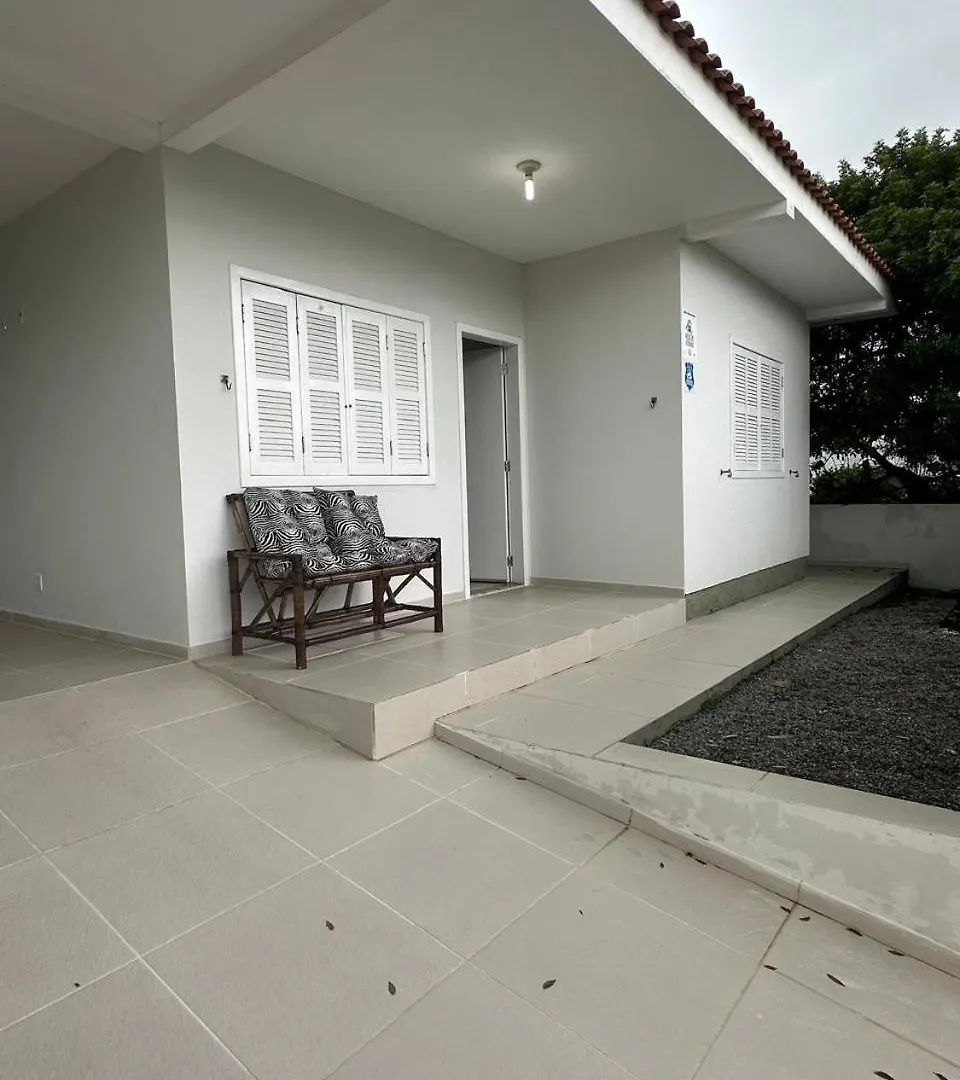 Casa Junior Alessandra Palhoça 0*,